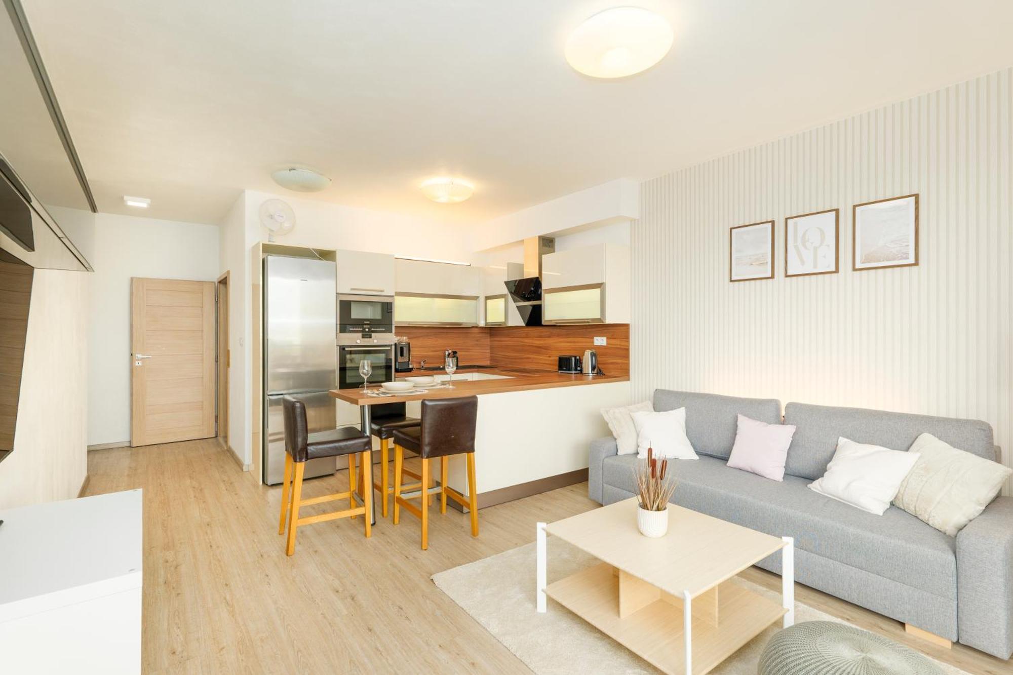 Homeawayhome By The River Ceske Budejovice Exterior foto